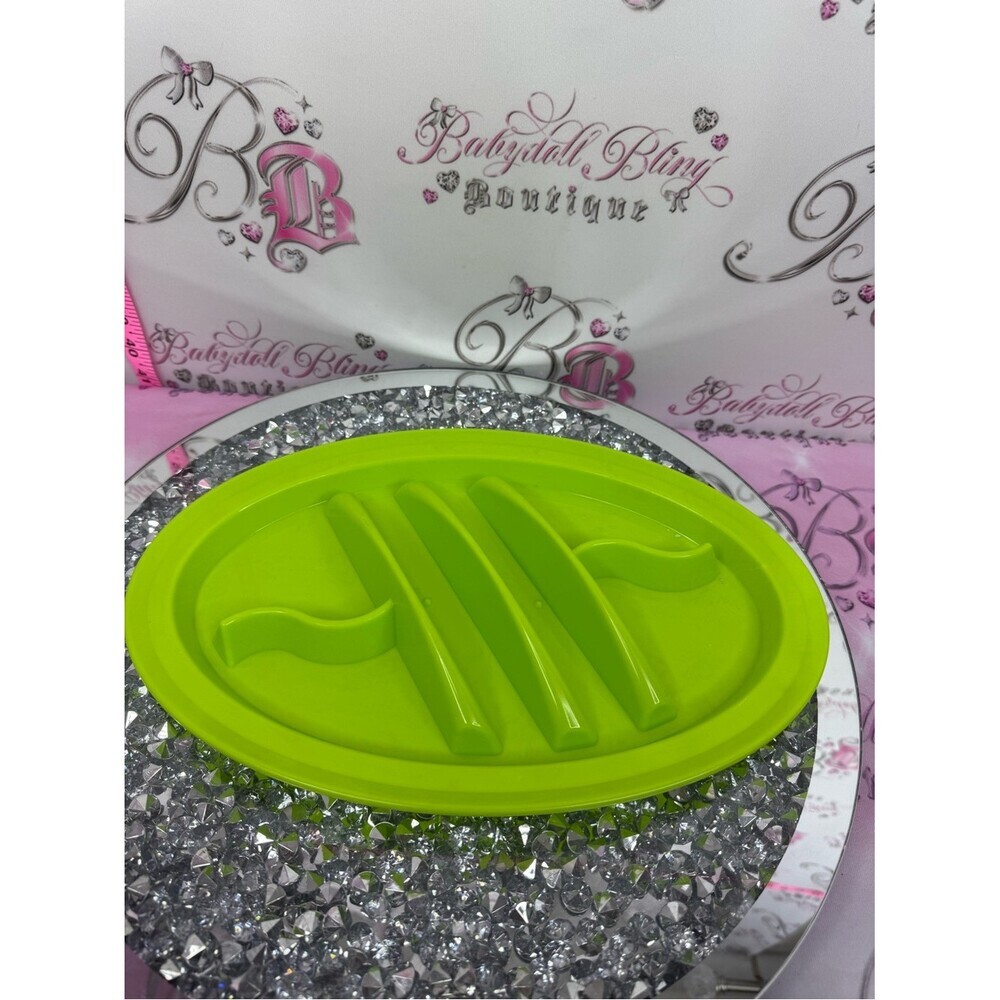 2 taco 🌮 plates set holds tacos separator and holder Bright Green neon plastic